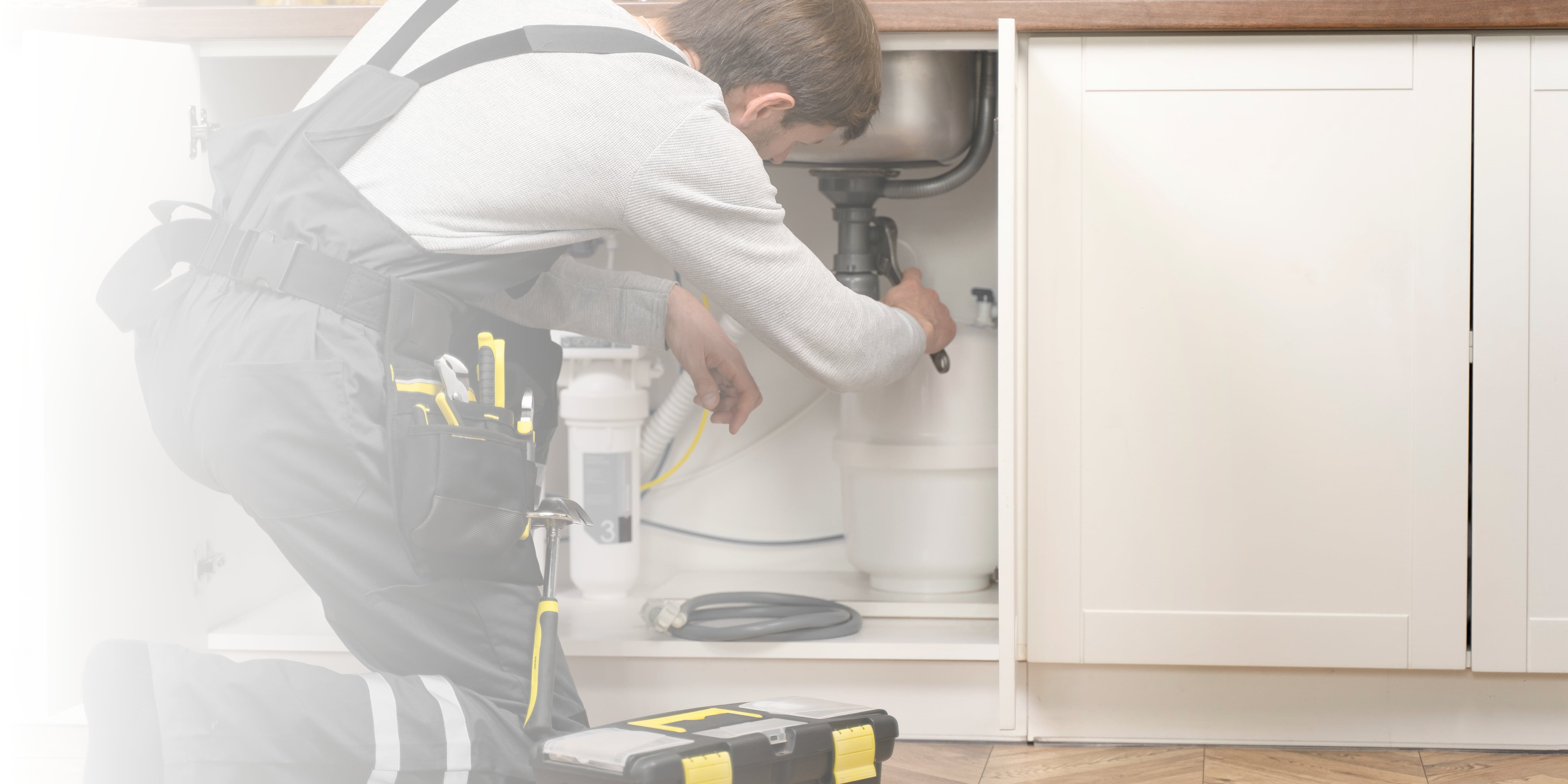 Expert plumber fixing blocked drains in Nottingham